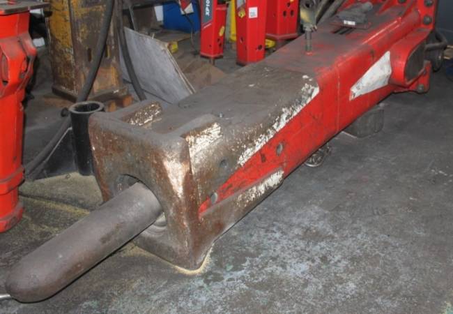 Used Rammer hydraulic breakers